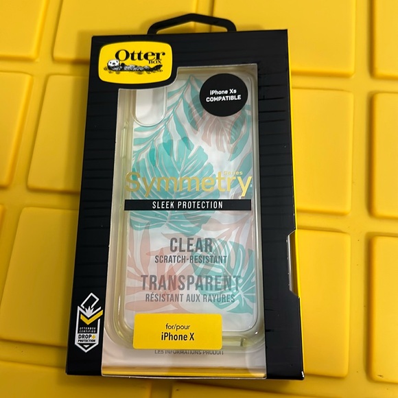 New OtterBox Symmetery iPhone X - XS - Picture 2 of 3